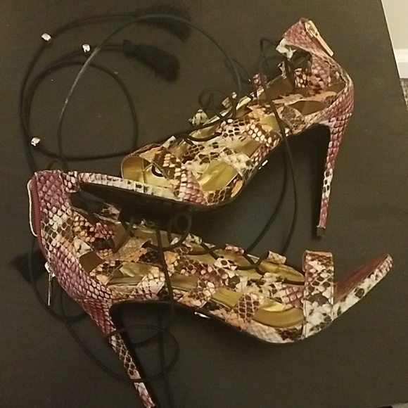 Shoes - Picture 2 of 2
